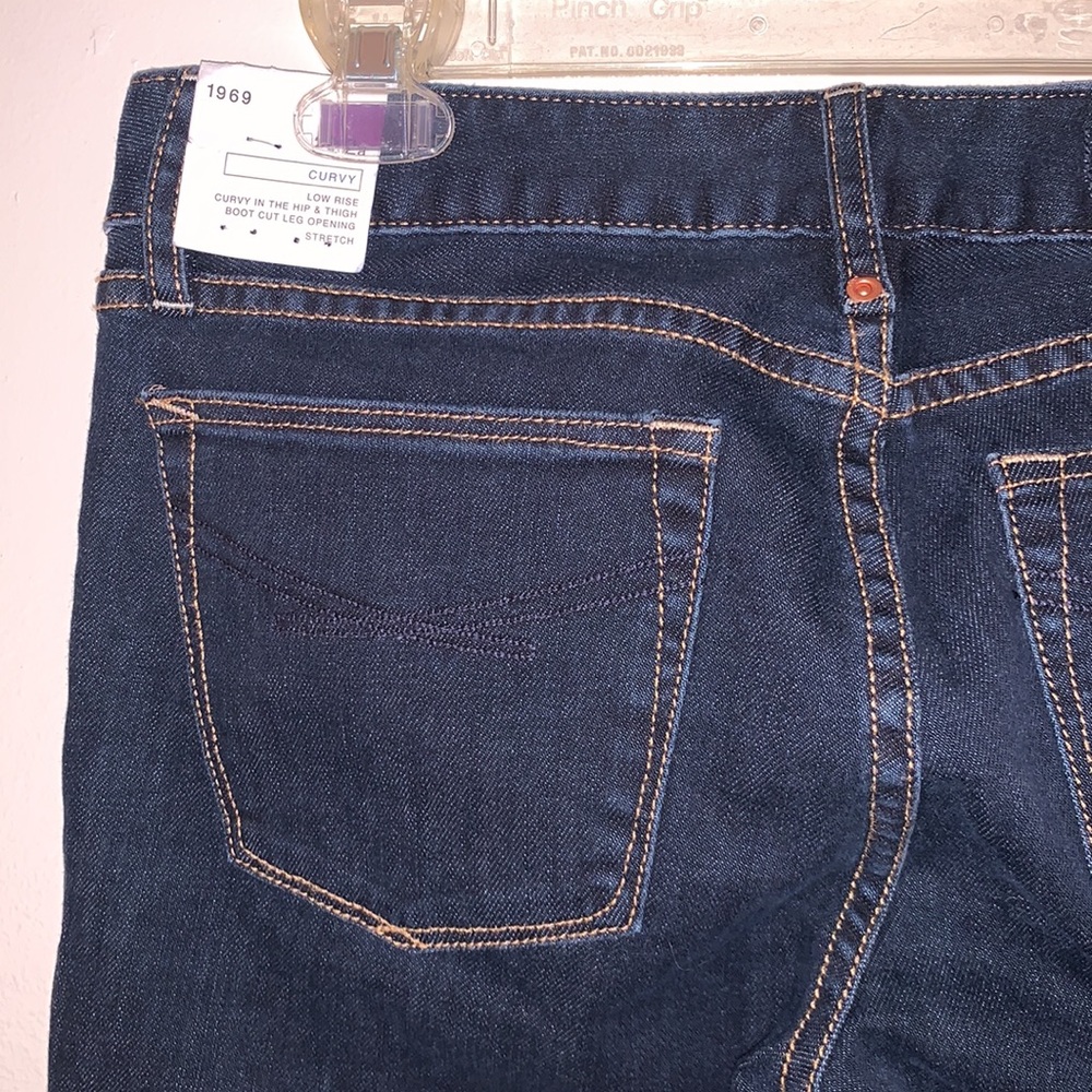 New GAP 1969 Women’s Low Rise Curvy Bootcut Jeans - Picture 14 of 16
